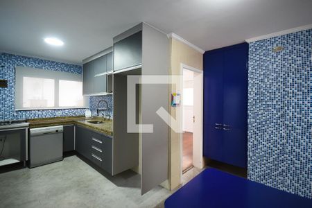 Apartamento para alugar com 185m², 4 quartos e 3 vagas Apartamento para alugar com 185m², 4 quartos e 3 vagasCozinha