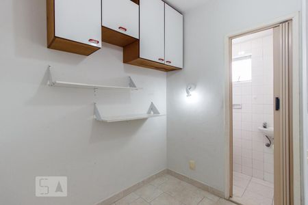 Apartamento para alugar com 70m², 1 quarto e 1 vagaQuarto de Serviço