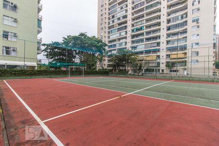 Apartamento para alugar com 70m², 1 quarto e 1 vagaQuadra