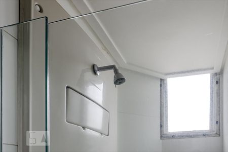 Banheiro de kitnet/studio à venda com 1 quarto, 37m² em Silveira, Belo Horizonte