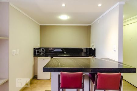 Cozinha de kitnet/studio à venda com 1 quarto, 37m² em Silveira, Belo Horizonte