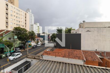 Vista da sacada de apartamento para alugar com 1 quarto, 58m² em Cambuí, Campinas