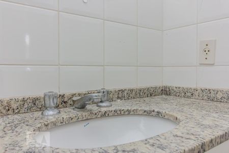 Banheiro de apartamento à venda com 2 quartos, 75m² em Vila Mariana, São Paulo