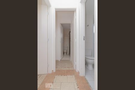 Corredor de apartamento à venda com 2 quartos, 75m² em Vila Mariana, São Paulo