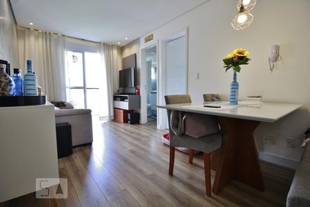 Sala de apartamento para alugar com 1 quarto, 40m² em Jardim Ampliação, São Paulo
