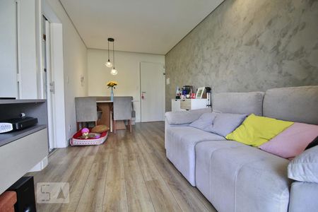 Sala de apartamento para alugar com 1 quarto, 40m² em Jardim Ampliação, São Paulo
