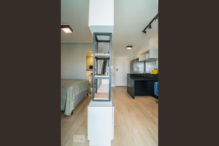 Sala de kitnet/studio à venda com 1 quarto, 34m² em Jardim Aeroporto, São Paulo