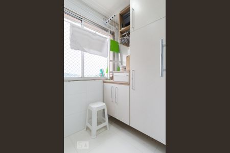 Apartamento à venda com 66m², 2 quartos e 1 vaga Apartamento à venda com 66m², 2 quartos e 1 vagaÁrea de Serviço