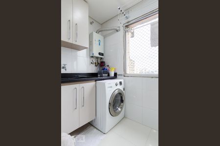 Apartamento à venda com 66m², 2 quartos e 1 vaga Apartamento à venda com 66m², 2 quartos e 1 vagaÁrea de Serviço