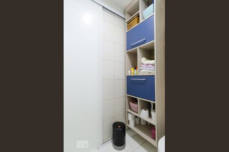 Banheiro de apartamento à venda com 2 quartos, 66m² em Vila Mussolini, São Bernardo do Campo