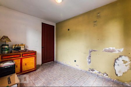 Casa à venda com 380m², 6 quartos e 3 vagas Casa à venda com 380m², 6 quartos e 3 vagasQuintal do Fundo - Atelie