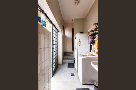 Casa à venda com 380m², 6 quartos e 3 vagas Casa à venda com 380m², 6 quartos e 3 vagasÁrea de Serviço