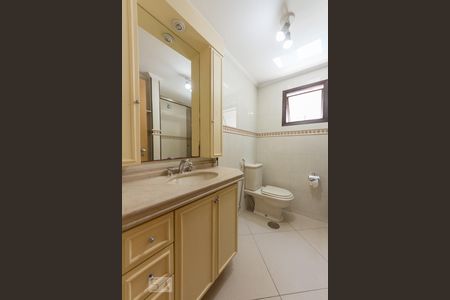 Banheiro de apartamento para alugar com 1 quarto, 43m² em Jardim Paulista, São Paulo