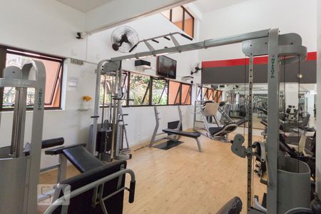 Apartamento para alugar com 43m², 1 quarto e 1 vaga Apartamento para alugar com 43m², 1 quarto e 1 vagaAcademia