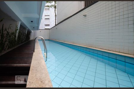 Apartamento à venda com 95m², 2 quartos e 1 vagaPiscina