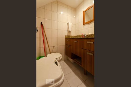 Apartamento à venda com 95m², 2 quartos e 1 vagaLavabo