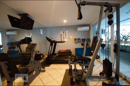 Apartamento à venda com 95m², 2 quartos e 1 vagaAcademia