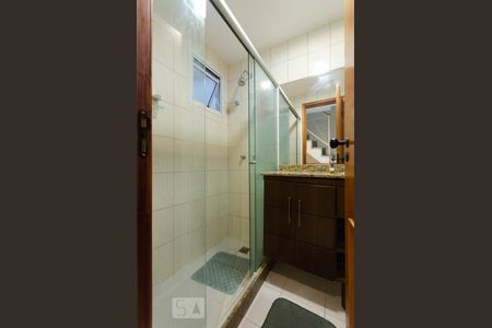 Apartamento à venda com 95m², 2 quartos e 1 vagaBanheiro social