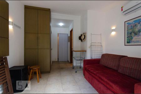Apartamento à venda com 95m², 2 quartos e 1 vagaSuite