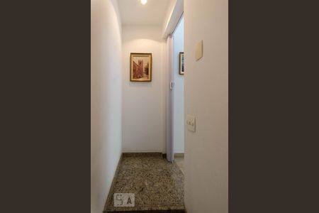 Apartamento à venda com 95m², 2 quartos e 1 vagaHall de acesso a suite