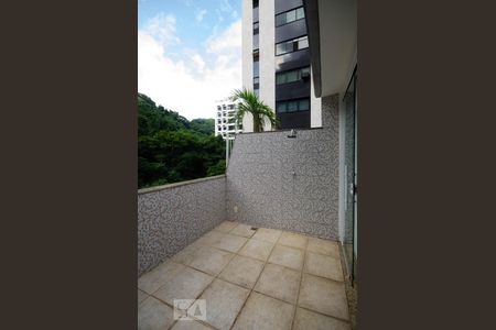 Apartamento à venda com 95m², 2 quartos e 1 vagaVaranda da cobertura