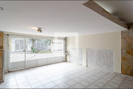 Casa à venda com 125m², 3 quartos e 2 vagasGaragem