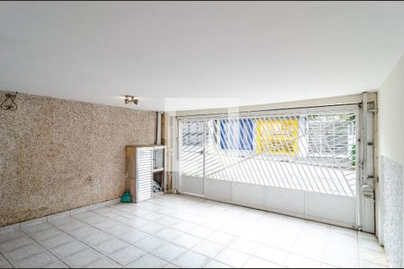 Casa à venda com 125m², 3 quartos e 2 vagasGaragem