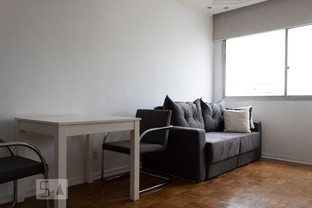 Sala de apartamento à venda com 1 quarto, 50m² em Indianópolis, São Paulo