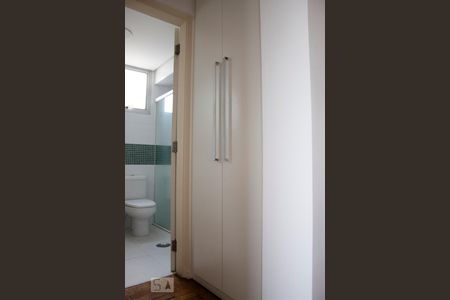 Corredor - Armários de apartamento à venda com 1 quarto, 50m² em Indianópolis, São Paulo