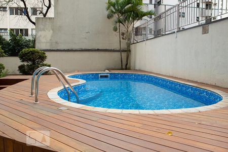 Apartamento à venda com 50m², 1 quarto e 1 vagaÁrea comum - Piscina