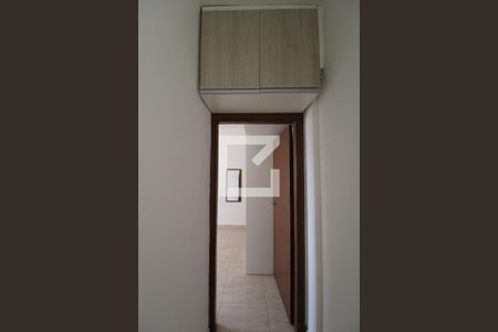 Apartamento à venda com 90m², 2 quartos e sem vagaCorredor