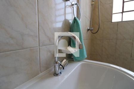 Apartamento à venda com 90m², 2 quartos e sem vagaBanheiro