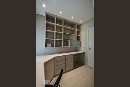 Casa para alugar com 250m², 3 quartos e 3 vagasEscritório