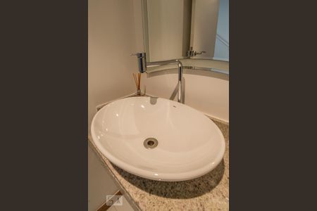 Apartamento à venda com 85m², 2 quartos e 2 vagasPia