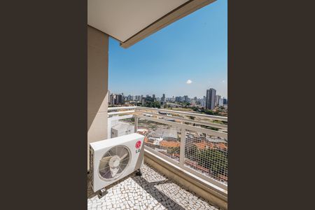 Apartamento à venda com 85m², 2 quartos e 2 vagasVaranda