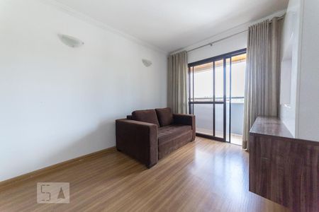 Sala de apartamento para alugar com 1 quarto, 60m² em Centro, Campinas