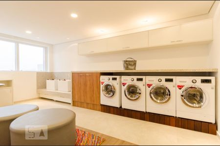 Lavanderia de kitnet/studio para alugar com 1 quarto, 40m² em Jardim do Mar, São Bernardo do Campo