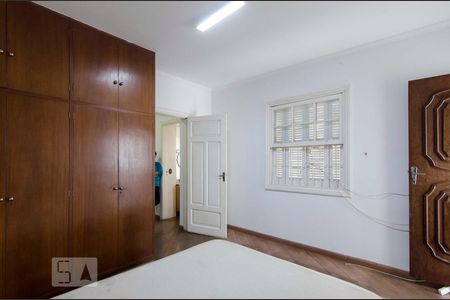 Casa para alugar com 450m², 3 quartos e 2 vagasSuíte