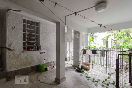 Casa para alugar com 450m², 3 quartos e 2 vagasQuintal inferior