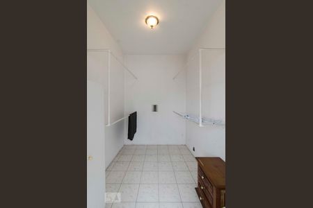 Casa para alugar com 450m², 3 quartos e 2 vagasSuíte