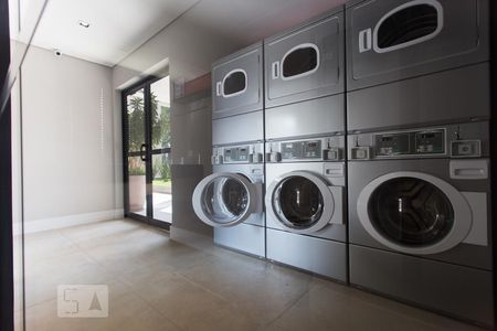 Lavanderia de kitnet/studio à venda com 1 quarto, 27m² em Jardim Paulista, São Paulo