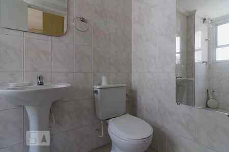 Banheiro do Quarto 02 de apartamento para alugar com 2 quartos, 68m² em Assunção, São Bernardo do Campo