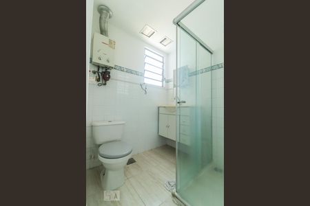 Banheiro de apartamento para alugar com 2 quartos, 50m² em Pechincha, Rio de Janeiro