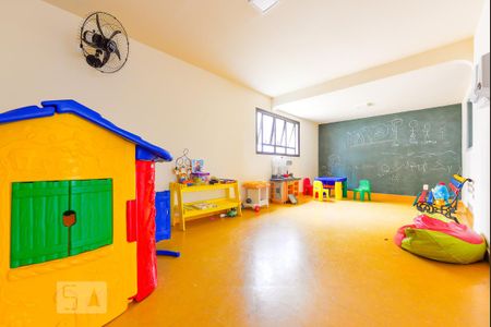 Apartamento para alugar com 110m², 4 quartos e 2 vagasEspaço Kids