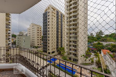 Varanda de apartamento para alugar com 4 quartos, 110m² em Vila Madalena, São Paulo