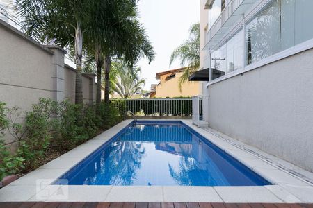 Apartamento à venda com 56m², 2 quartos e 1 vagaÁrea comum - Piscina