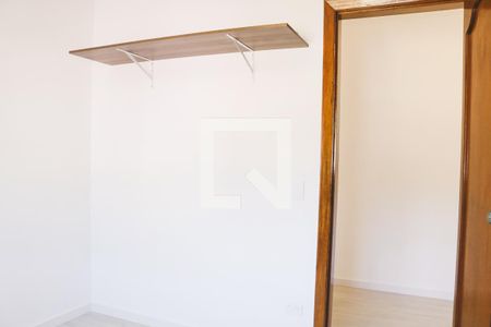 Apartamento à venda com 98m², 4 quartos e 2 vagasQuarto 2