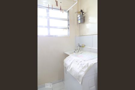 Apartamento à venda com 45m², 2 quartos e 1 vaga Apartamento à venda com 45m², 2 quartos e 1 vagaÁrea de serviço