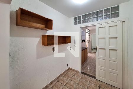 Sala 2 de apartamento para alugar com 2 quartos, 110m² em Icaraí, Niterói
