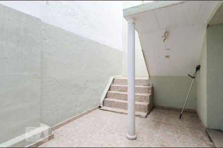 Casa à venda com 112m², 2 quartos e 1 vagaQuintal